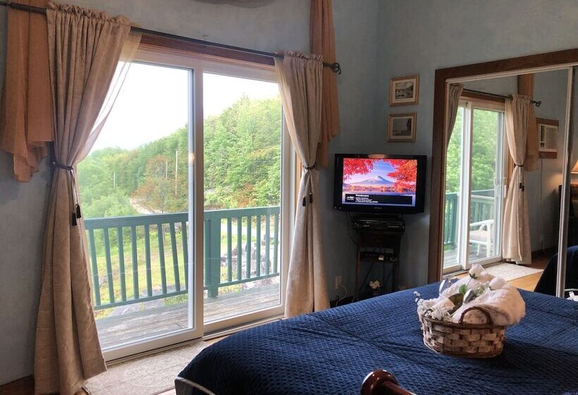 스탠다드 트리플 룸, Coppertoppe Inn & Retreat Center