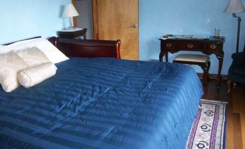 스탠다드 트리플 룸, Coppertoppe Inn & Retreat Center