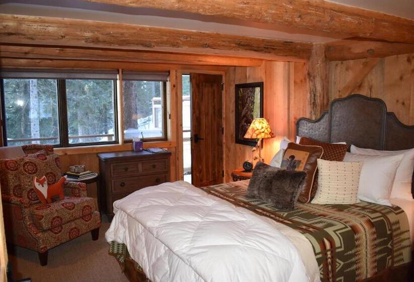Номер Стандарт, Jackson Hole Hideout