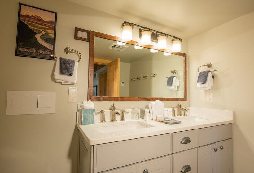 غرفة قياسية, Jackson Hole Hideout