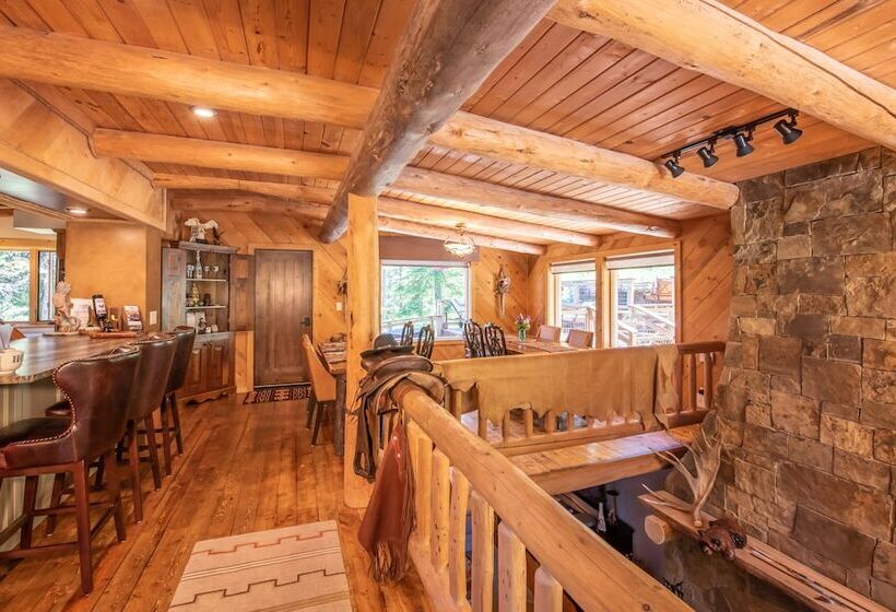 منزل غرفة نوم واحدة, Jackson Hole Hideout