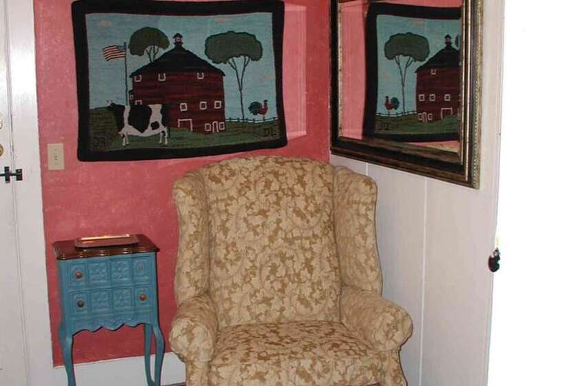 جناح عائلي, Pepper House Inn