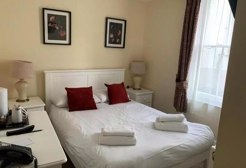 Basic-huone, Peregrine House
