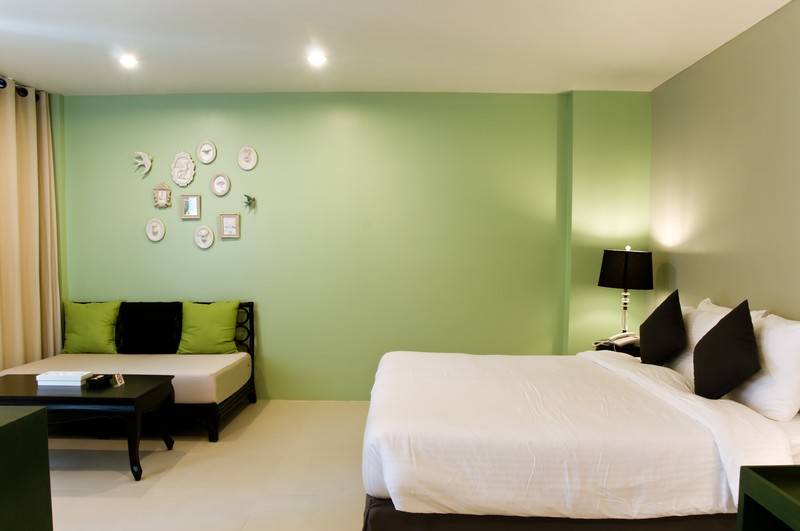 جناح جونيور, Acca Patong Apartments