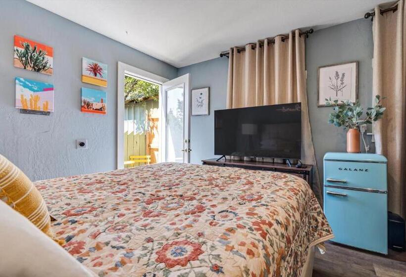 غرفة قياسية, Cinnamon Bear Creekside Inn