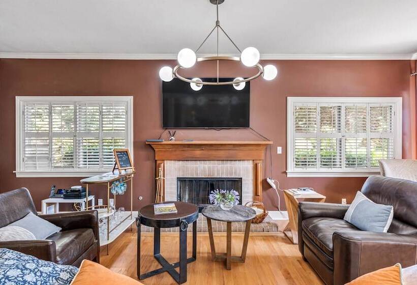 غرفة قياسية سرير كينج, Cinnamon Bear Creekside Inn