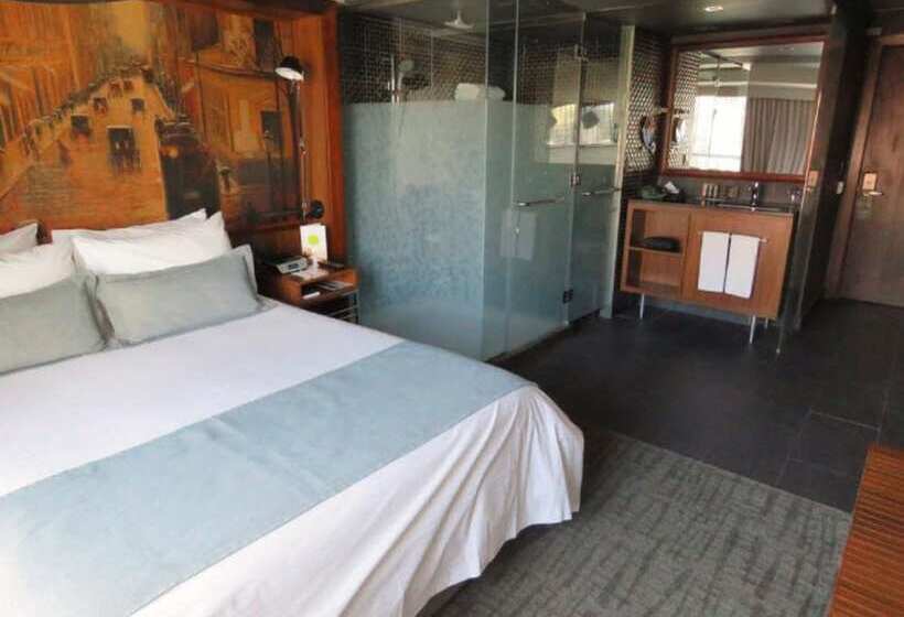 غرفة قياسية فردية, Cumbres Lastarria