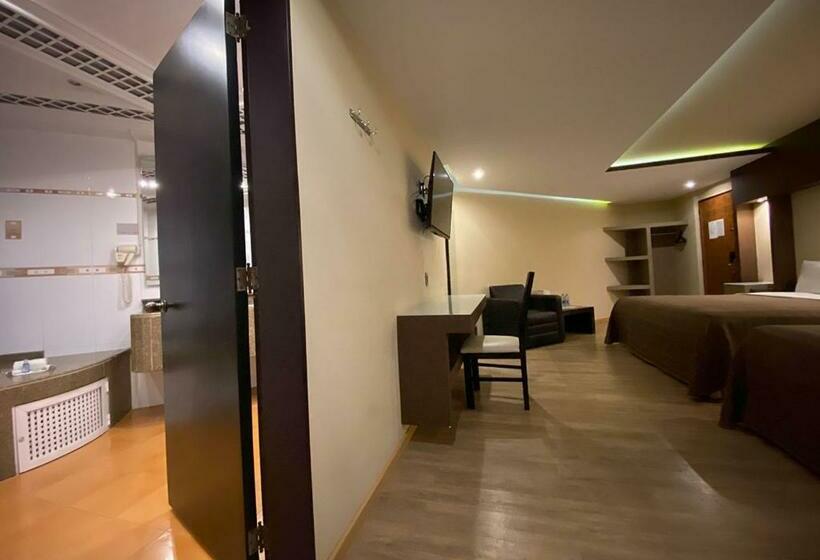 Номер Deluxe, Escala Central Del Norte