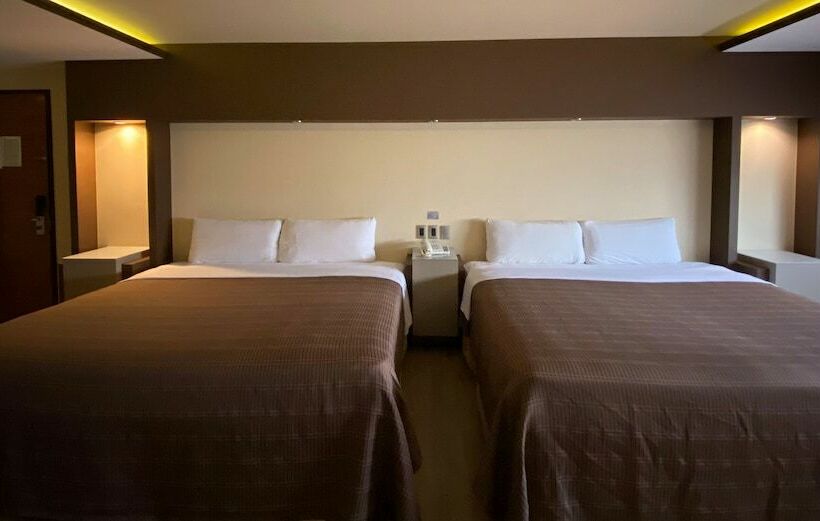 اتاق لوکس, Escala Central Del Norte