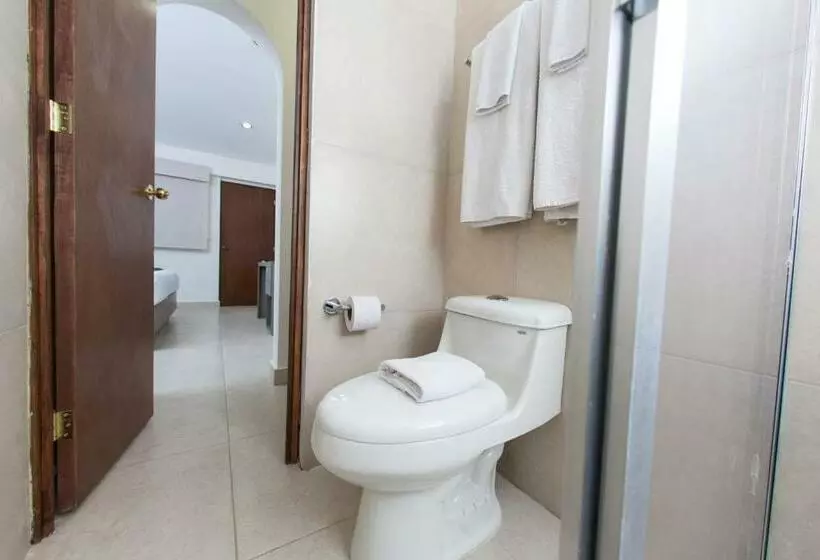 اتاق استاندارد با تخت بزرگ, La Riviera