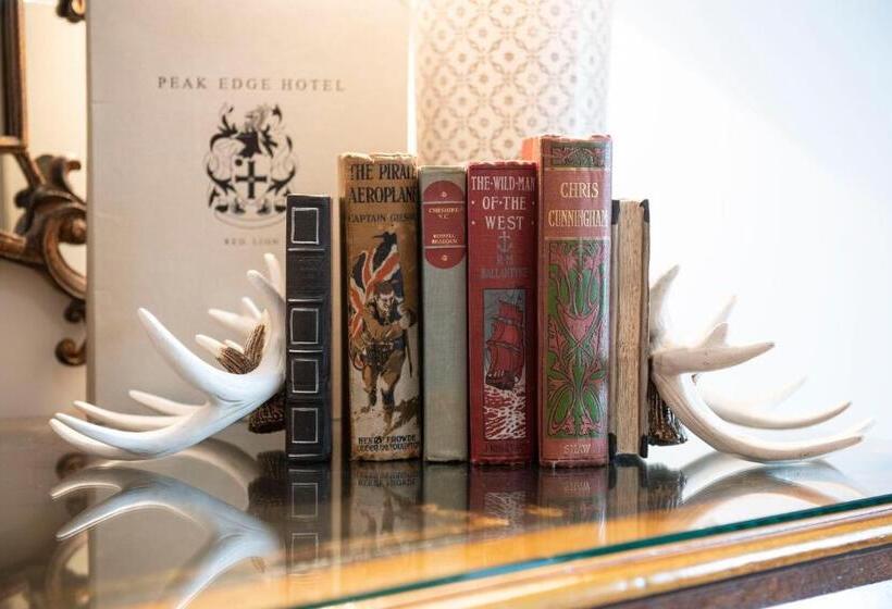 غرفة قياسية مطلّة علي البحيرة, Peak Edge
