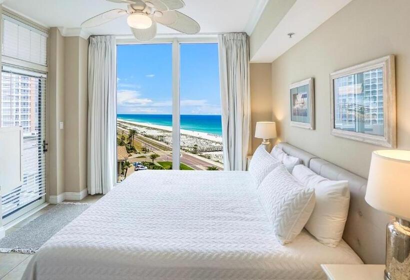 2 Bedroom Apartment with Views, Portofino Island Resort