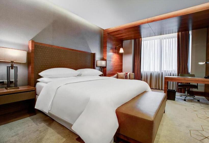 اتاق لوکس با تخت بزرگ, Sheraton Grand Samsun
