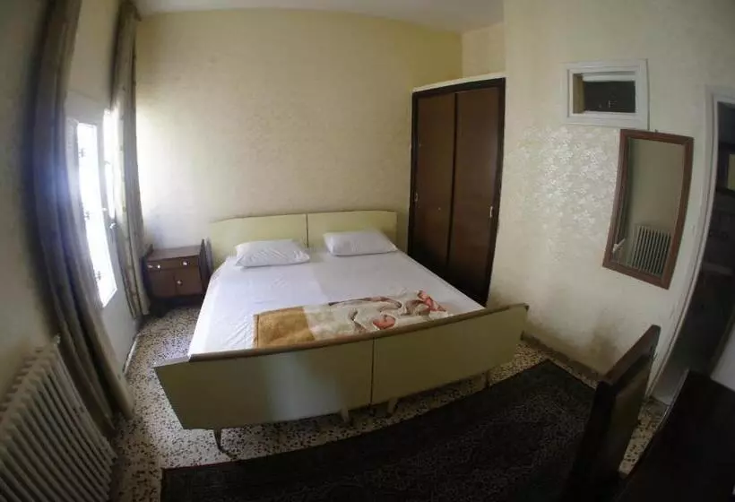 اتاق استاندارد, Sun Rise Hotel & Hostel & Tours