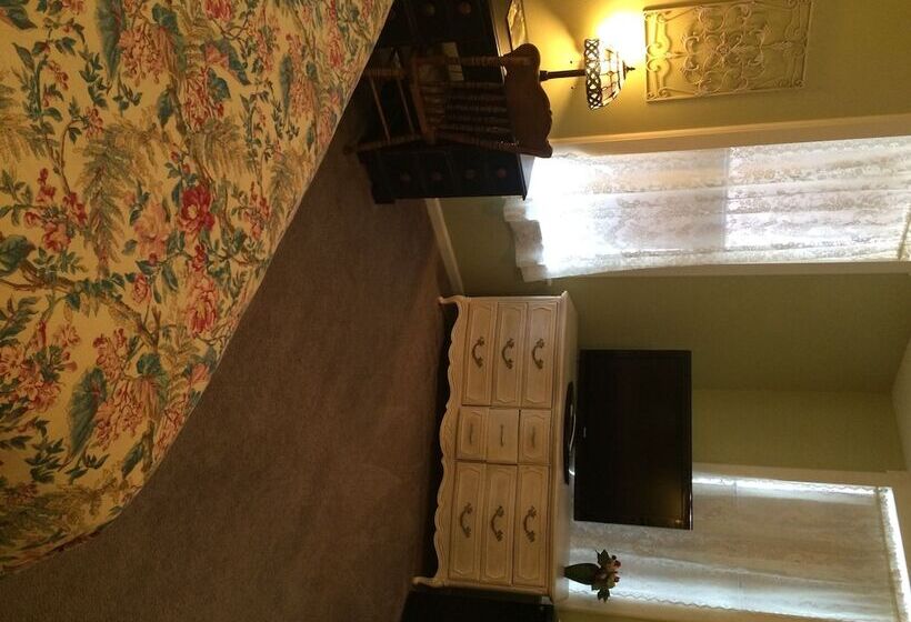 غرفة قياسية سرير كينج, The Courtland Hotel & Spa