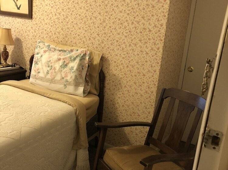 스탠다드 룸, The Courtland Hotel & Spa