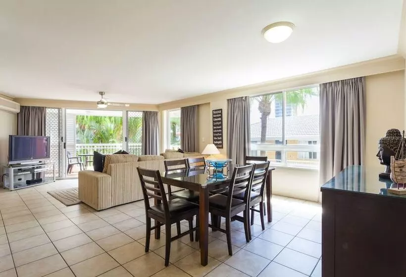 3ベッドルームアパートメント, La Grande Apartments