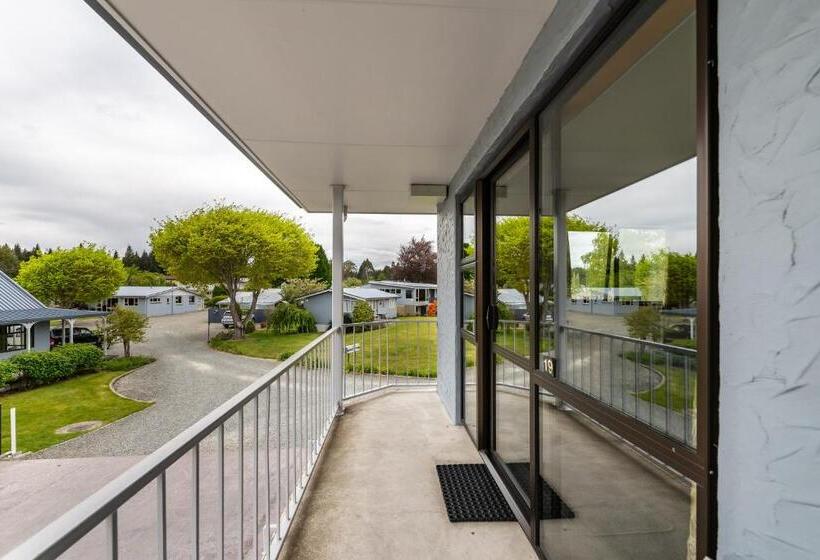 استودیو استاندارد با چشمانداز باغ, Lakeside Motel & Apartments