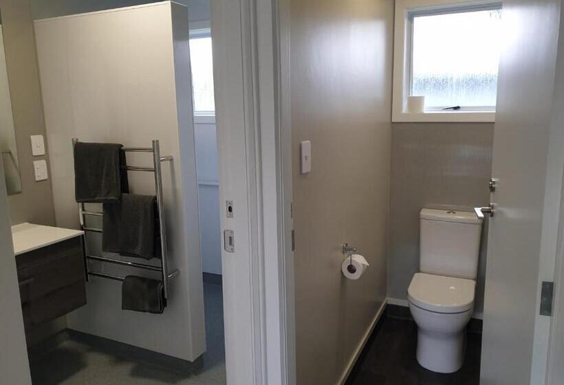 آپارتمان 2 خوابه, Lakeside Motel & Apartments