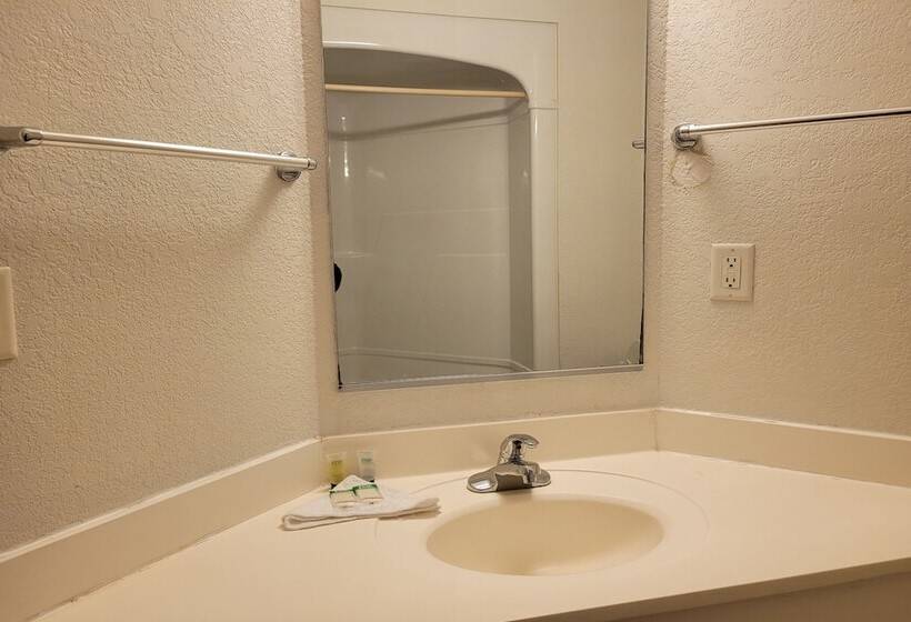 ２ダブルベッドのスタンダードルーム, Motel 6 Minonk, Il