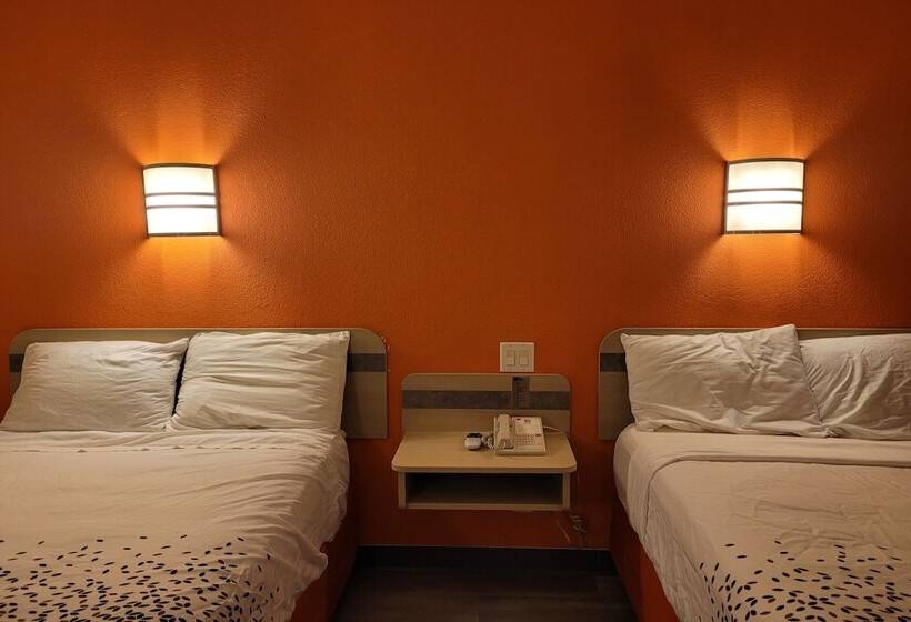 ２ダブルベッドのスタンダードルーム, Motel 6 Minonk, Il