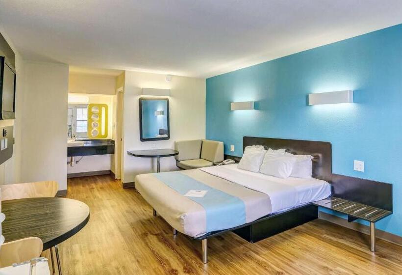 Стандартный Номер Кровать Кинг, Motel 6 Dickson, Tn