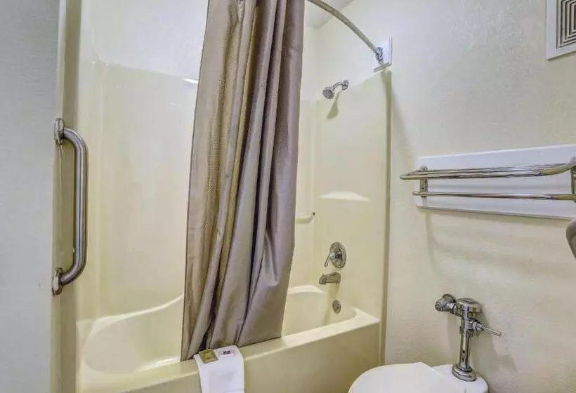 デラックスルーム, Motel 6 Dickson, Tn