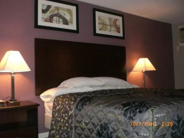 キングサイズベッドのスタンダードルーム, Mount Holyoke Inn