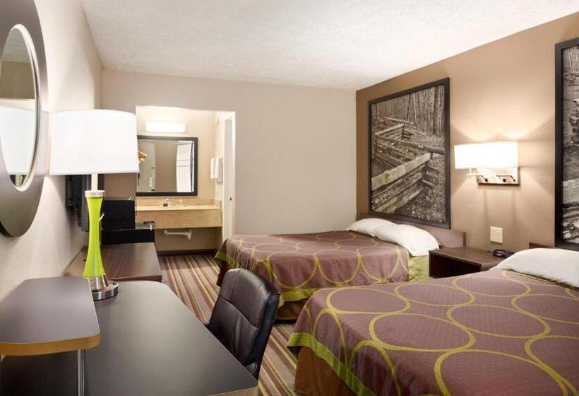 غرفه قياسيه سريرين مزدوجين, Super 8 By Wyndham Jackson