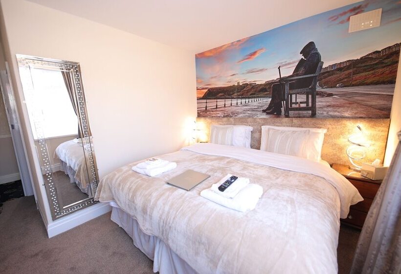 Номер Стандарт, Toulson Court