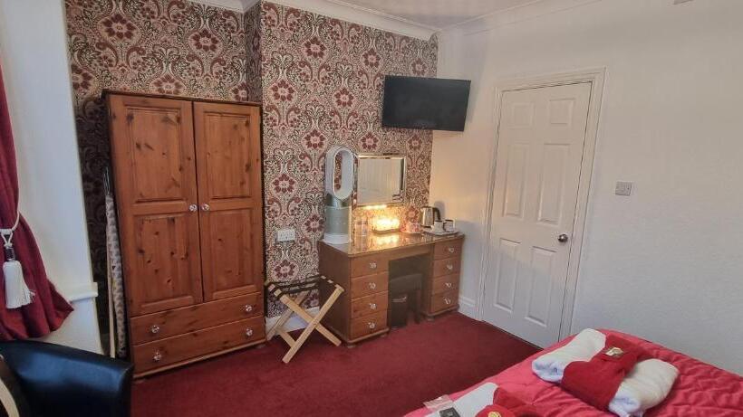 Стандартный Номер Нижний Этаж, Toulson Court