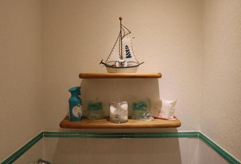 Номер Basic, Toulson Court