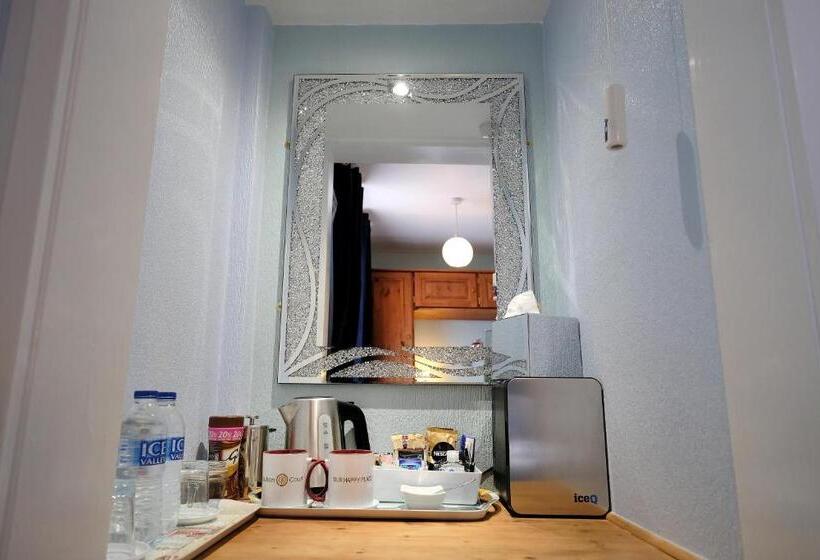 Номер Basic, Toulson Court