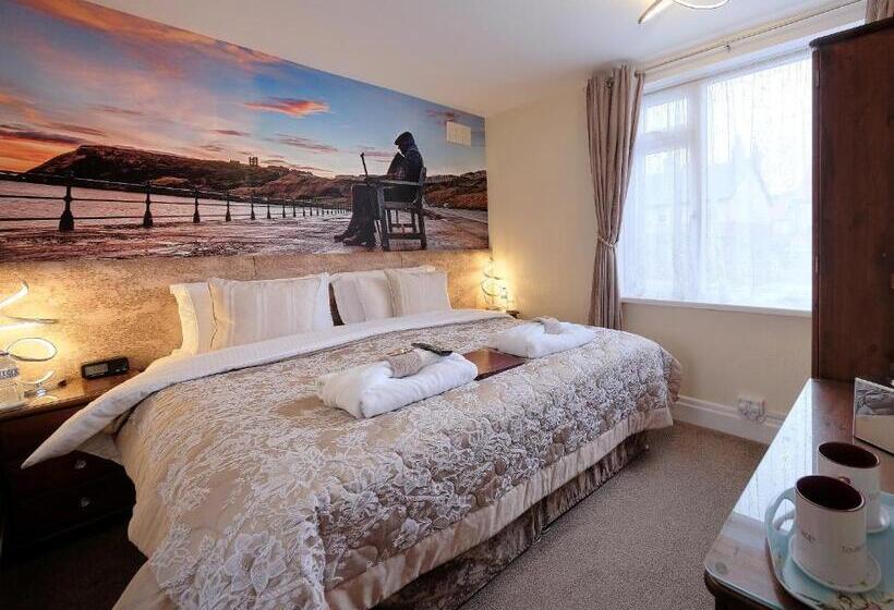 Номер Стандарт, Toulson Court