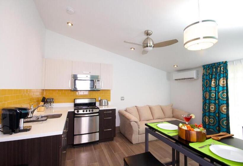 اتاق لوکس با تخت بزرگ, Royal St. Kitts