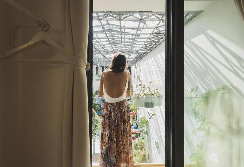 اتاق استاندارد یک تخته با سرویس بهداشتی مشترک, Lisbon Destination Hostel