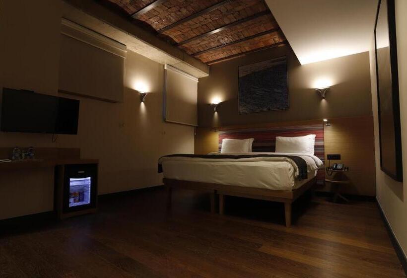 غرفة كومفورت, Bankerhan