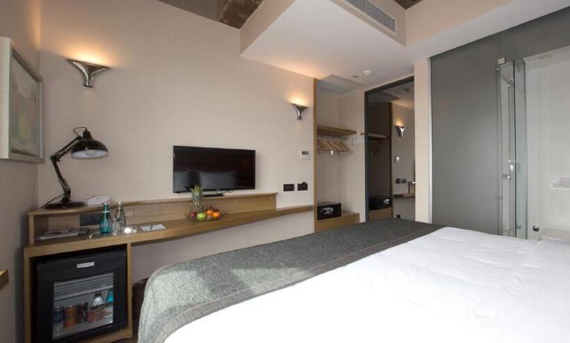 غرفة قياسية, Bankerhan