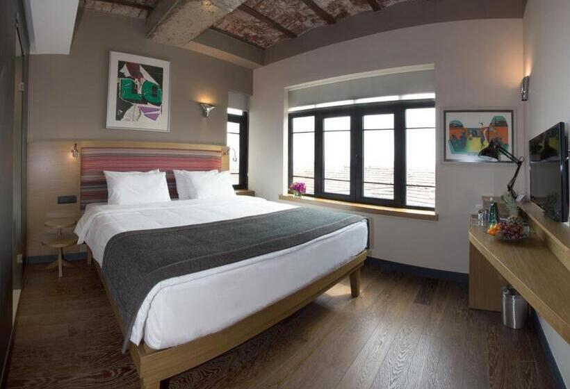 غرفة قياسية, Bankerhan