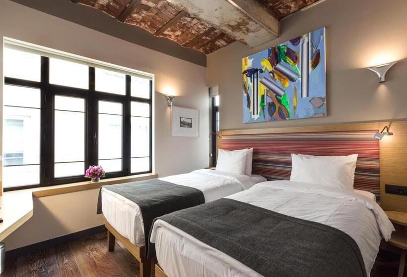 غرفة قياسية, Bankerhan