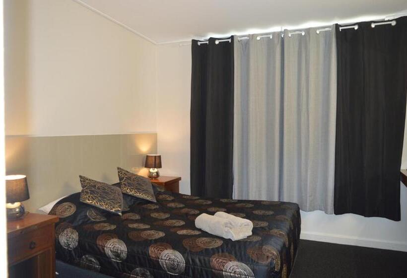 חדר סטנדרט, Blue Lake Motel