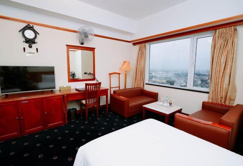 سوییت, A25 Luxury