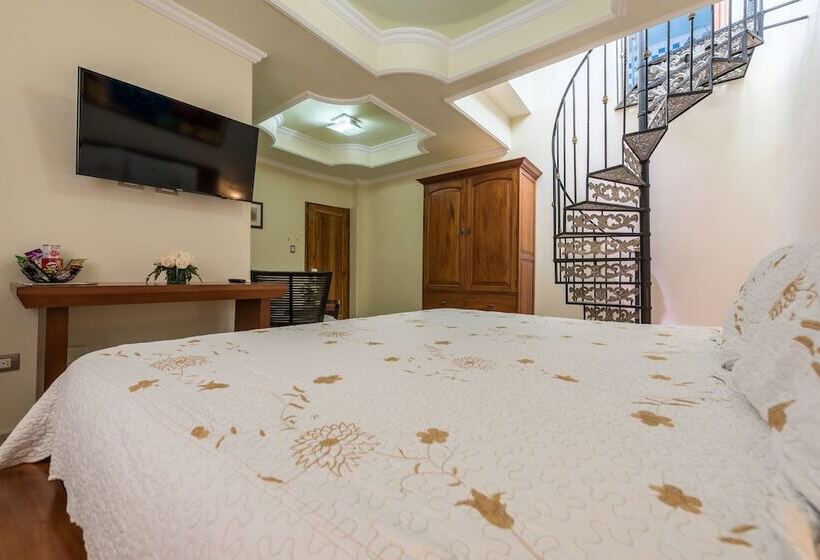 高级大房间, Casa Castel