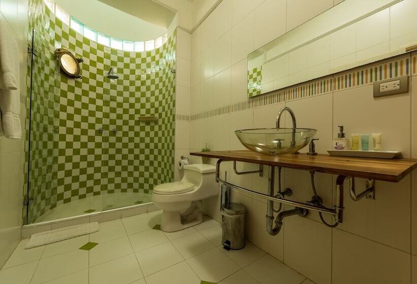 标准间, Casa Castel