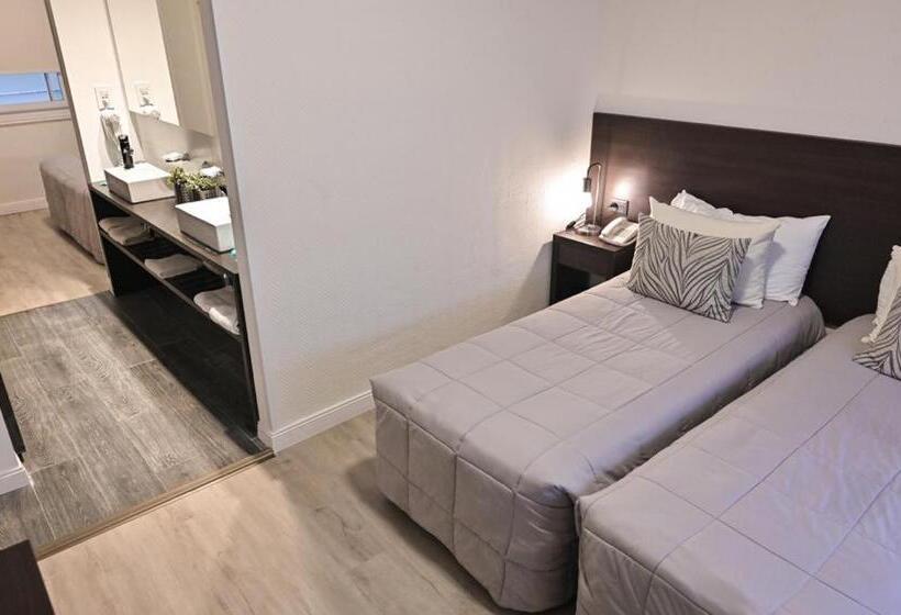 スタンダード4人部屋, Denver Mar Del Plata