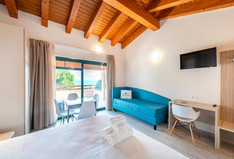 Standard studio with lake view, Club Del Sole Desenzano Lake Village