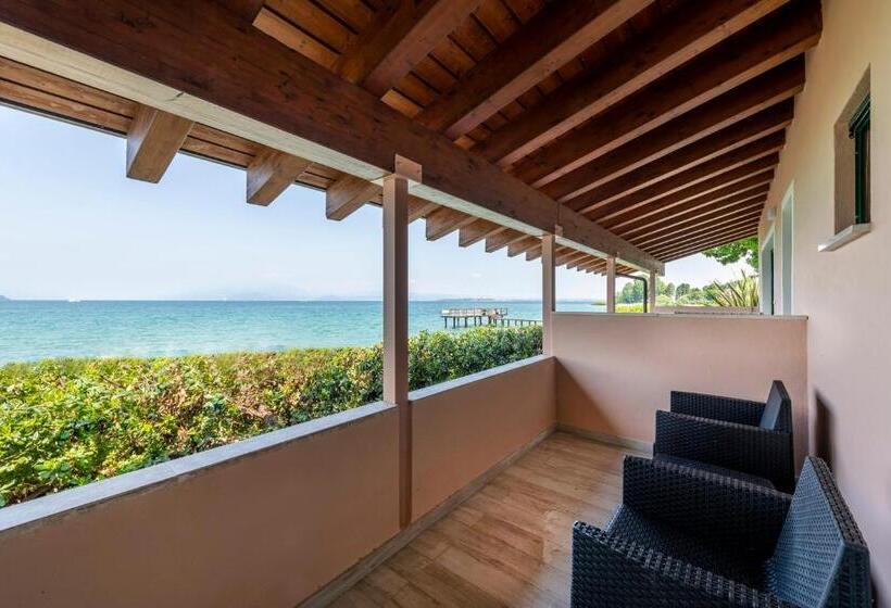 Студия Стандарт, Club Del Sole Desenzano Lake Village