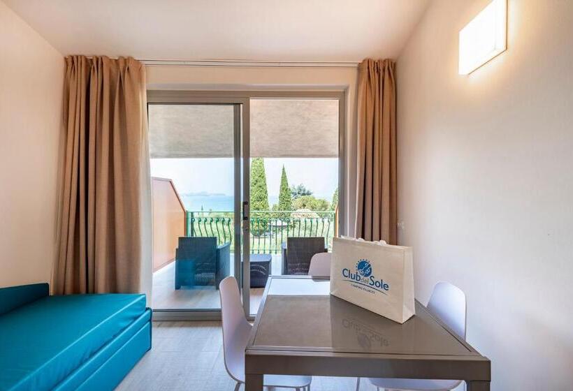 Standard studio with lake view, Club Del Sole Desenzano Lake Village