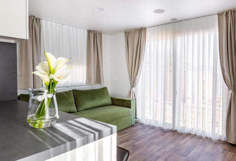 Люкс, Club Del Sole Desenzano Lake Village