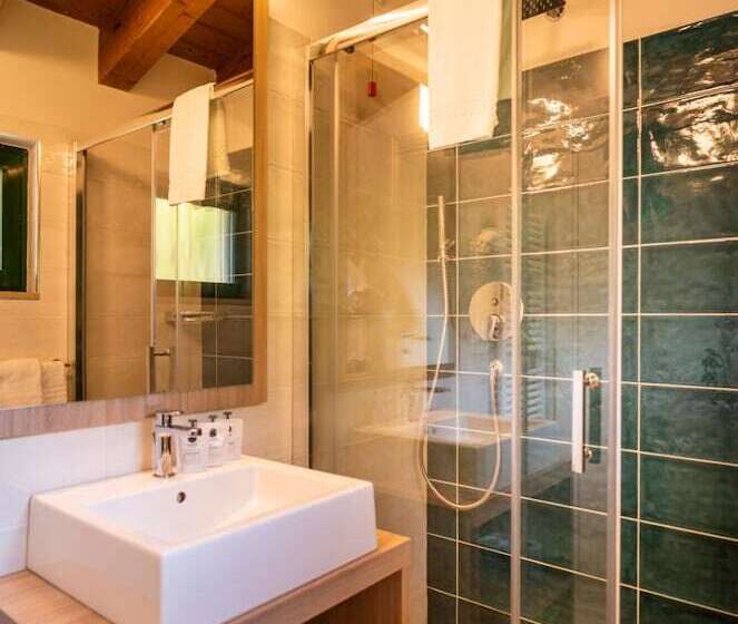 1 Bedroom Apartment Lake View, Club Del Sole Desenzano Lake Village